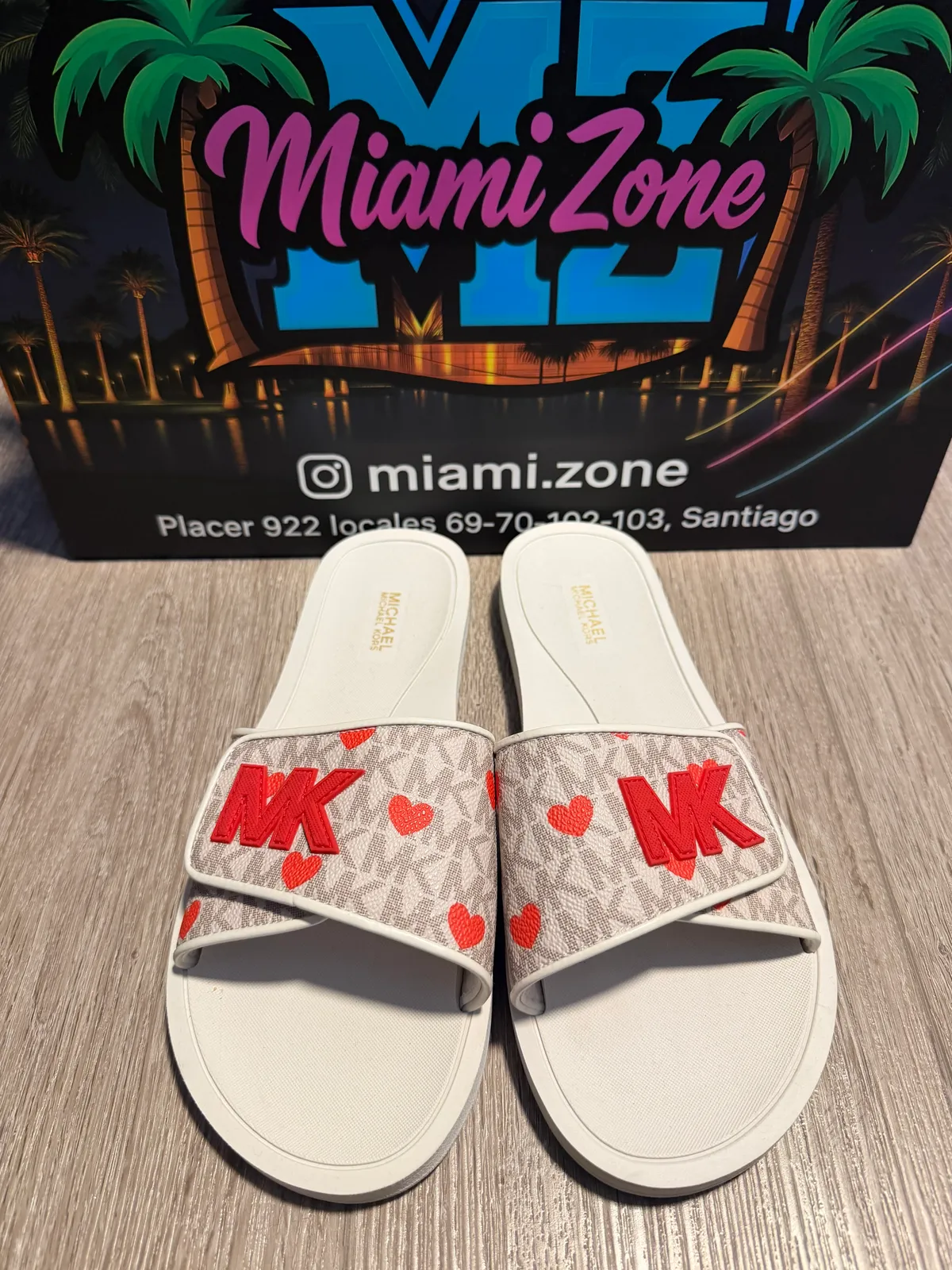 Chala Mk beige corazón